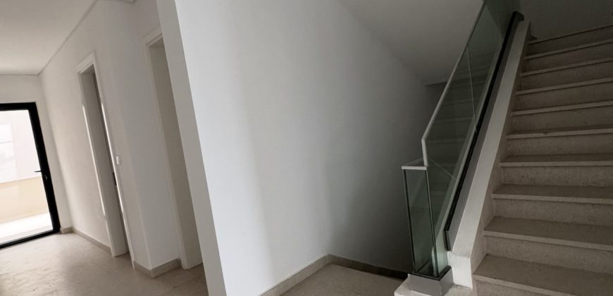 WATERFRONT 6 BEDROOM HOUSE – $5M